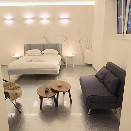 Apartment Secret Space *